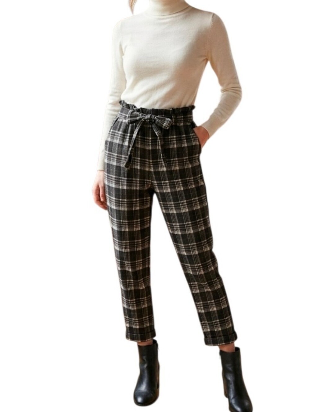 Romeo + Juliet Couture Women's Plaid Paperbag Waist Ankle Pants Size Small